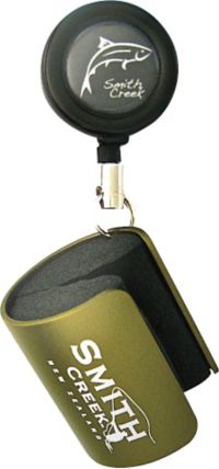 smith creek rod clip wearable fishing rod holder green New Zealand changing a lure Smith Creek Rod Clip |