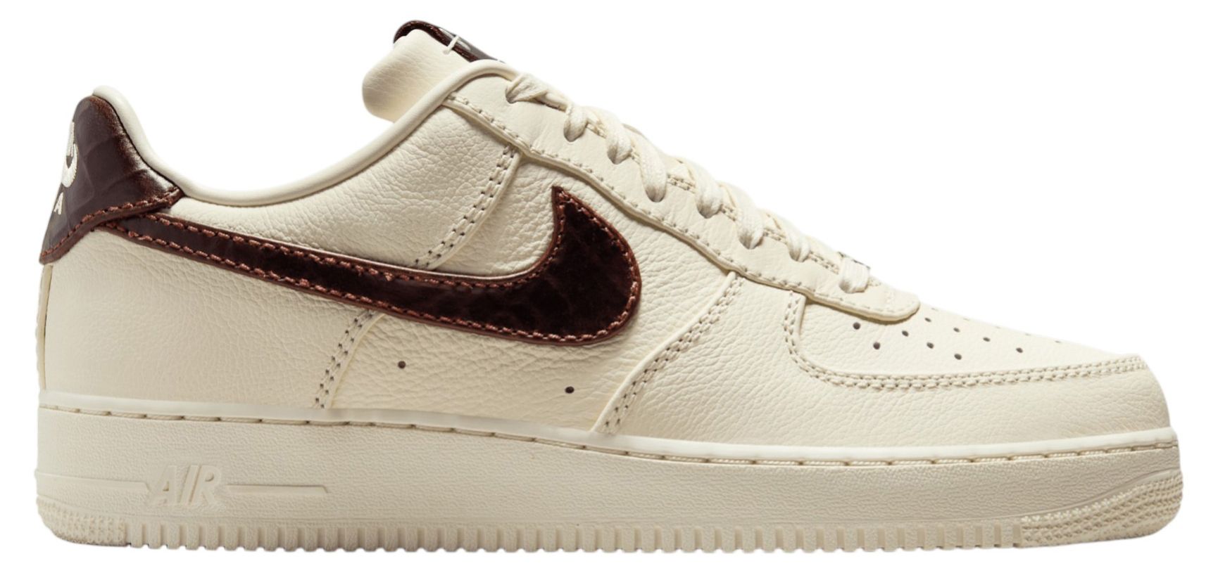 Nike Men's Air Force 1 '07 Shoes product image