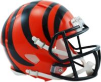 : Riddell NFL Cinicinatti Bengals Full Size Speed Replica  Football Helmet : Sports & Outdoors