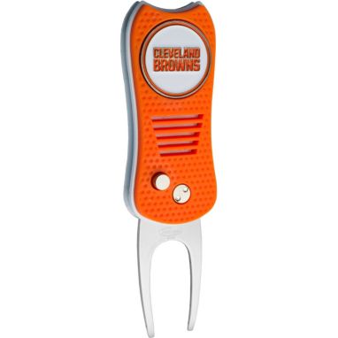 sorry, Team Golf Cleveland Browns Switchfix Divot Tool is currently out of stock