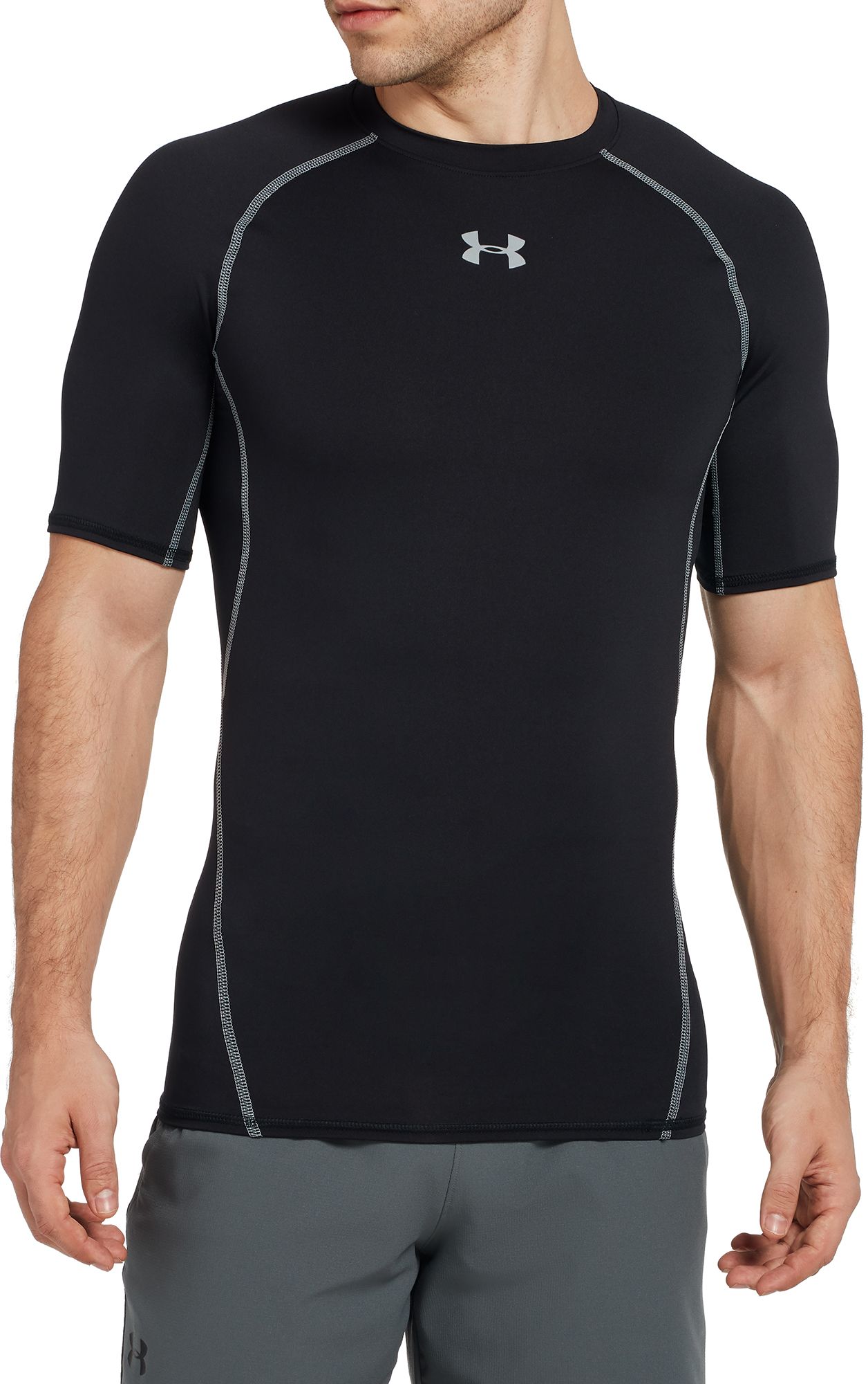 under armour black t shirt