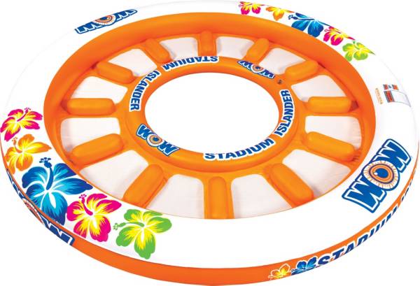 wow 6 person stadium islander