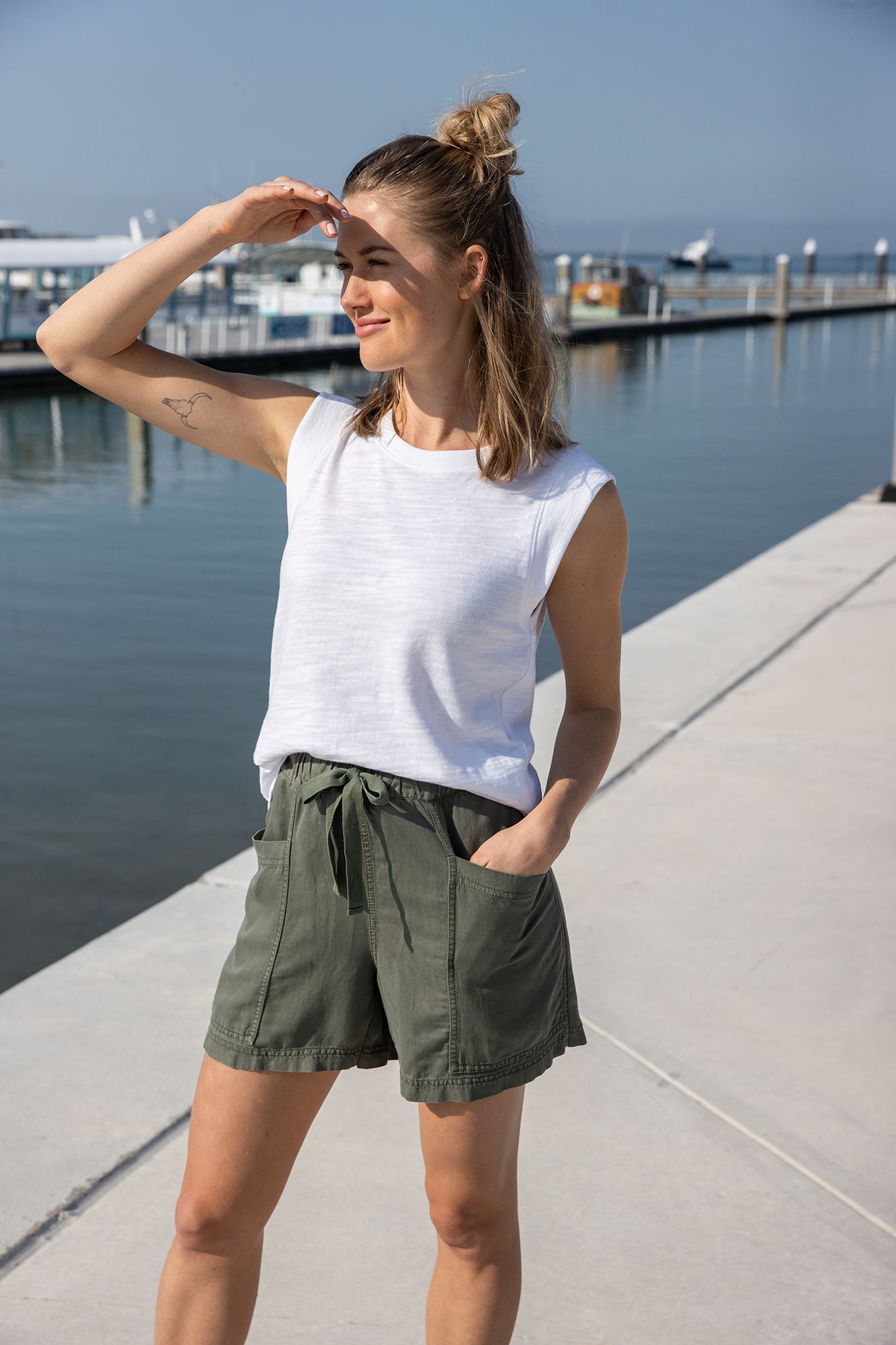 Faherty Women's Sunwashed Slub Muscle Tank product image