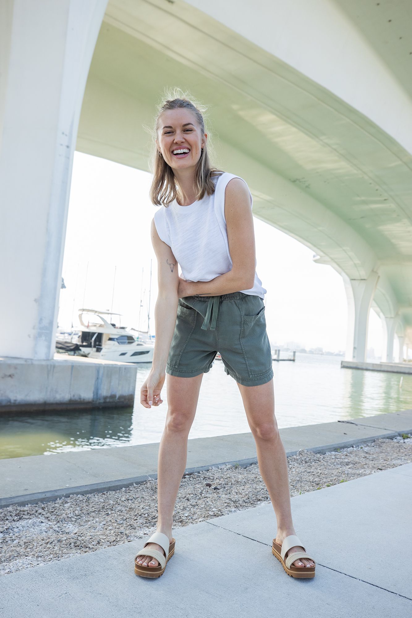 Faherty Women's Sunwashed Slub Muscle Tank product image