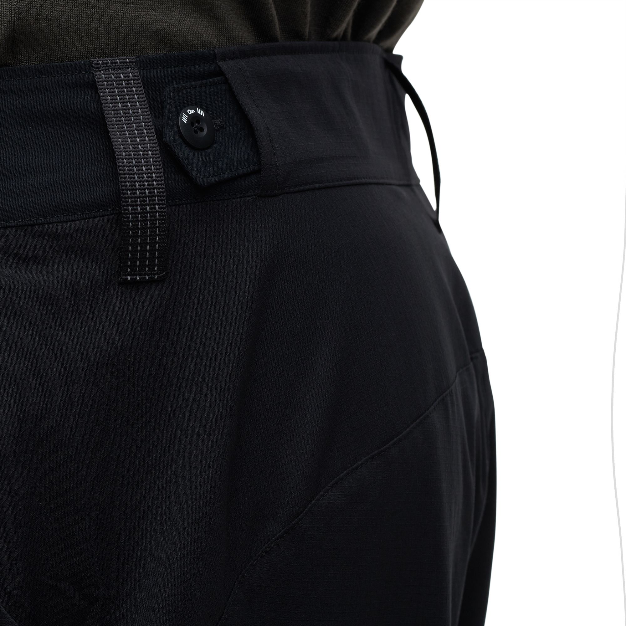 On Men's Explorer Pants product image