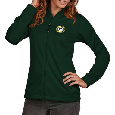 sorry, Antigua Women's Green Bay Packers Quick Snap Logo Green Golf Jacket is currently out of stock