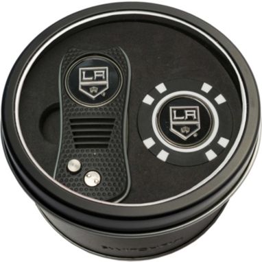 sorry, Team Golf Los Angeles Kings Switchfix Divot Tool and Poker Chip Ball Marker Set is currently out of stock