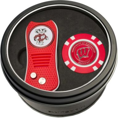 sorry, Team Golf Wisconsin Badgers Switchfix Divot Tool and Poker Chip Ball Marker Set is currently out of stock
