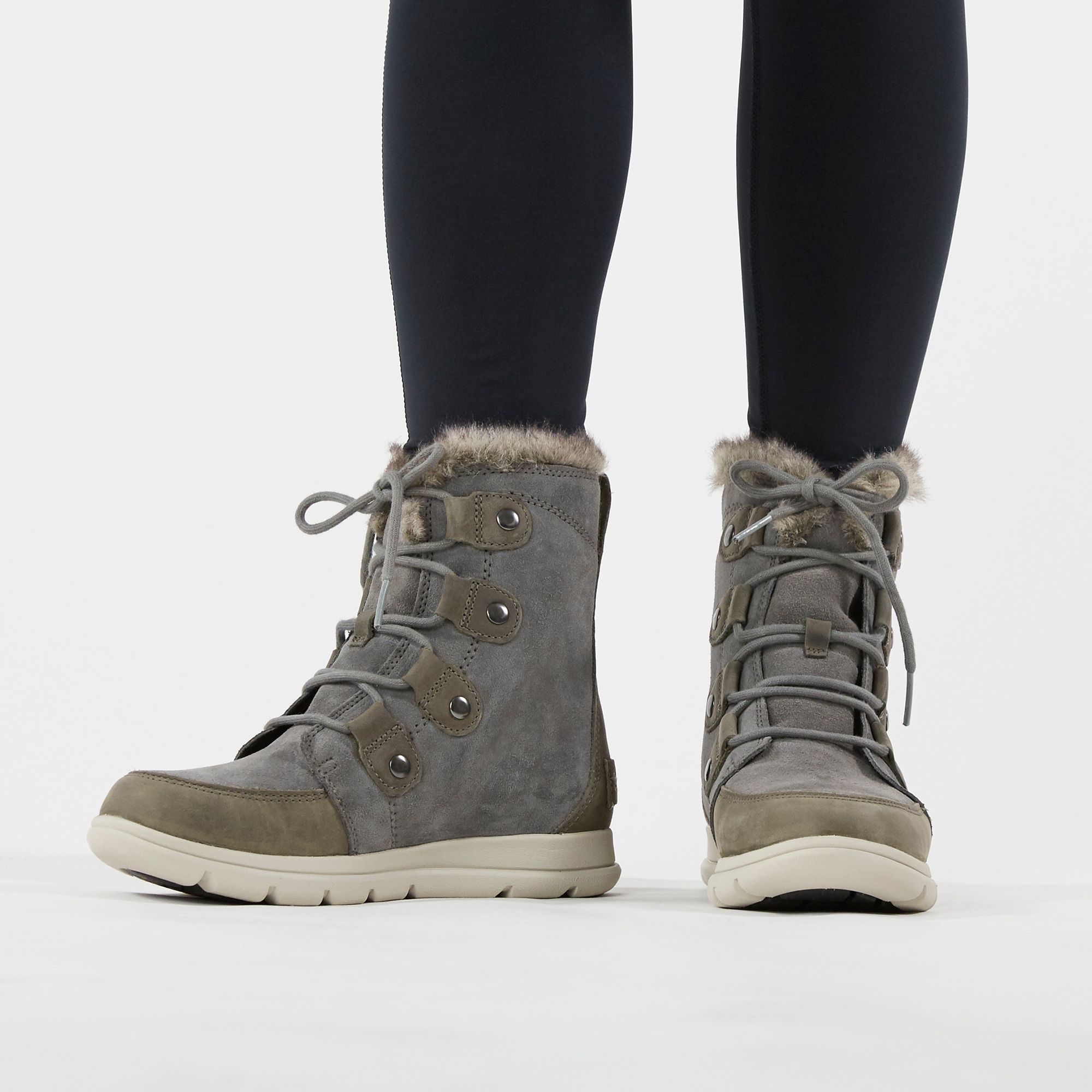 sorel women's explorer boot