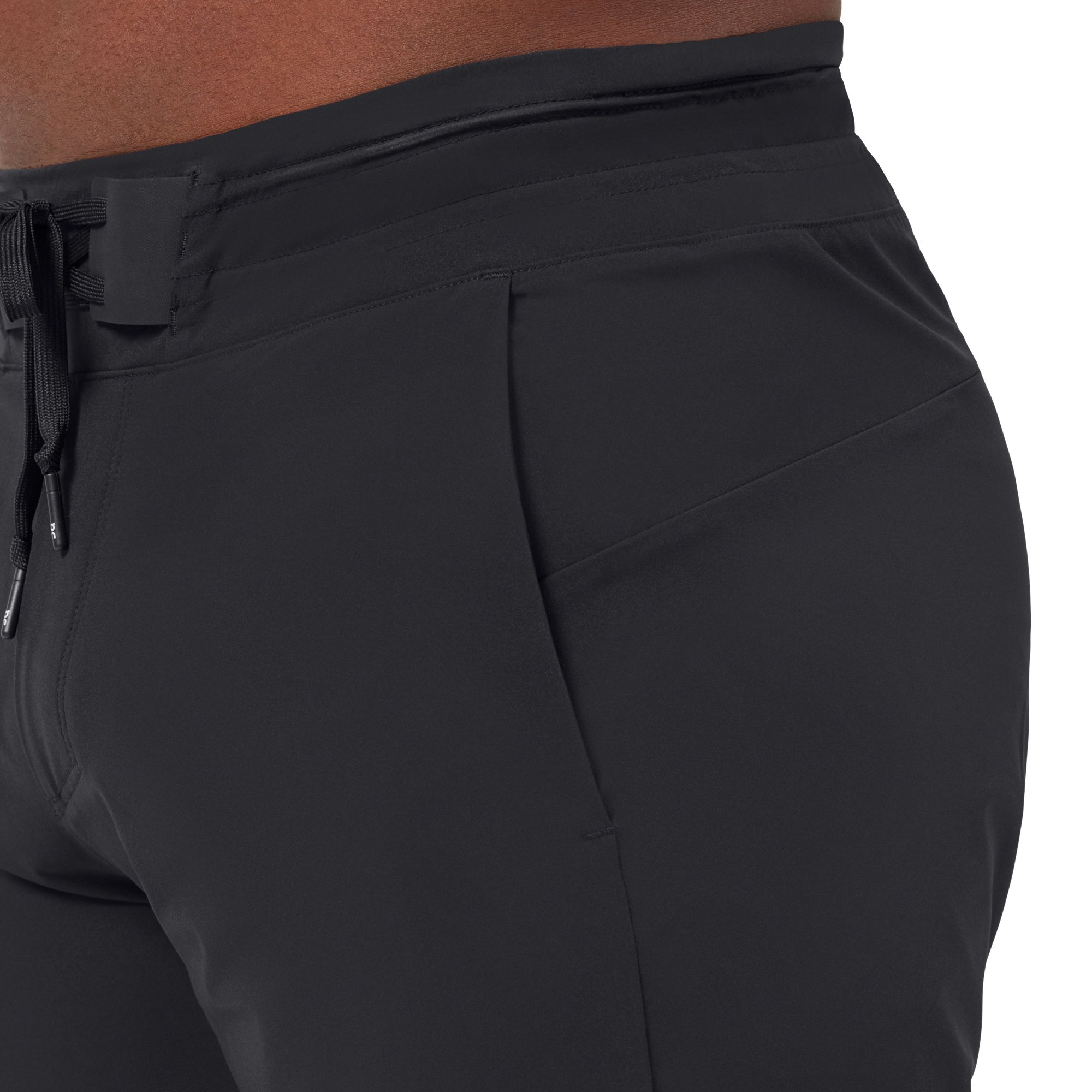 On Men's Hybrid Shorts product image