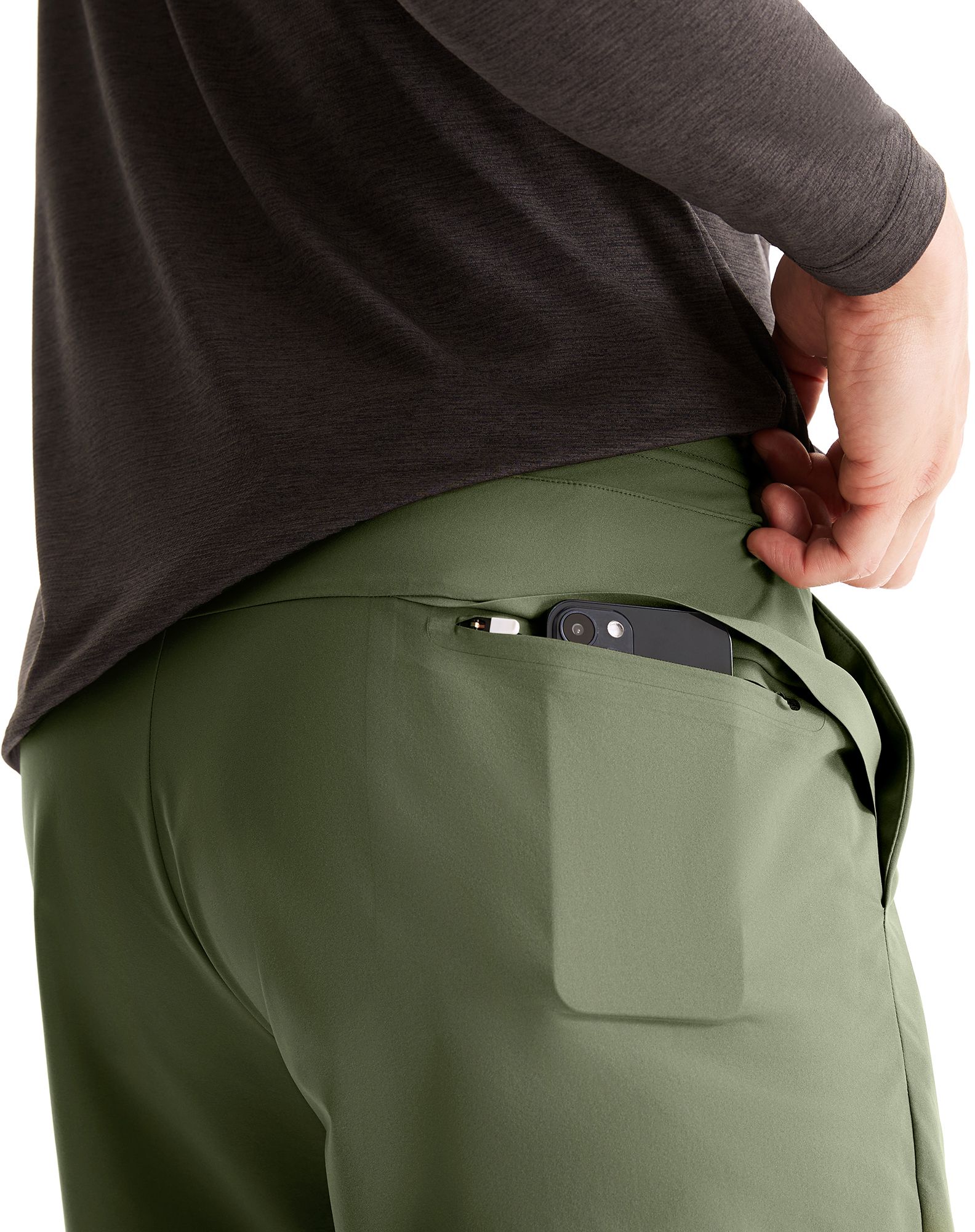 On Men's Hybrid Shorts product image