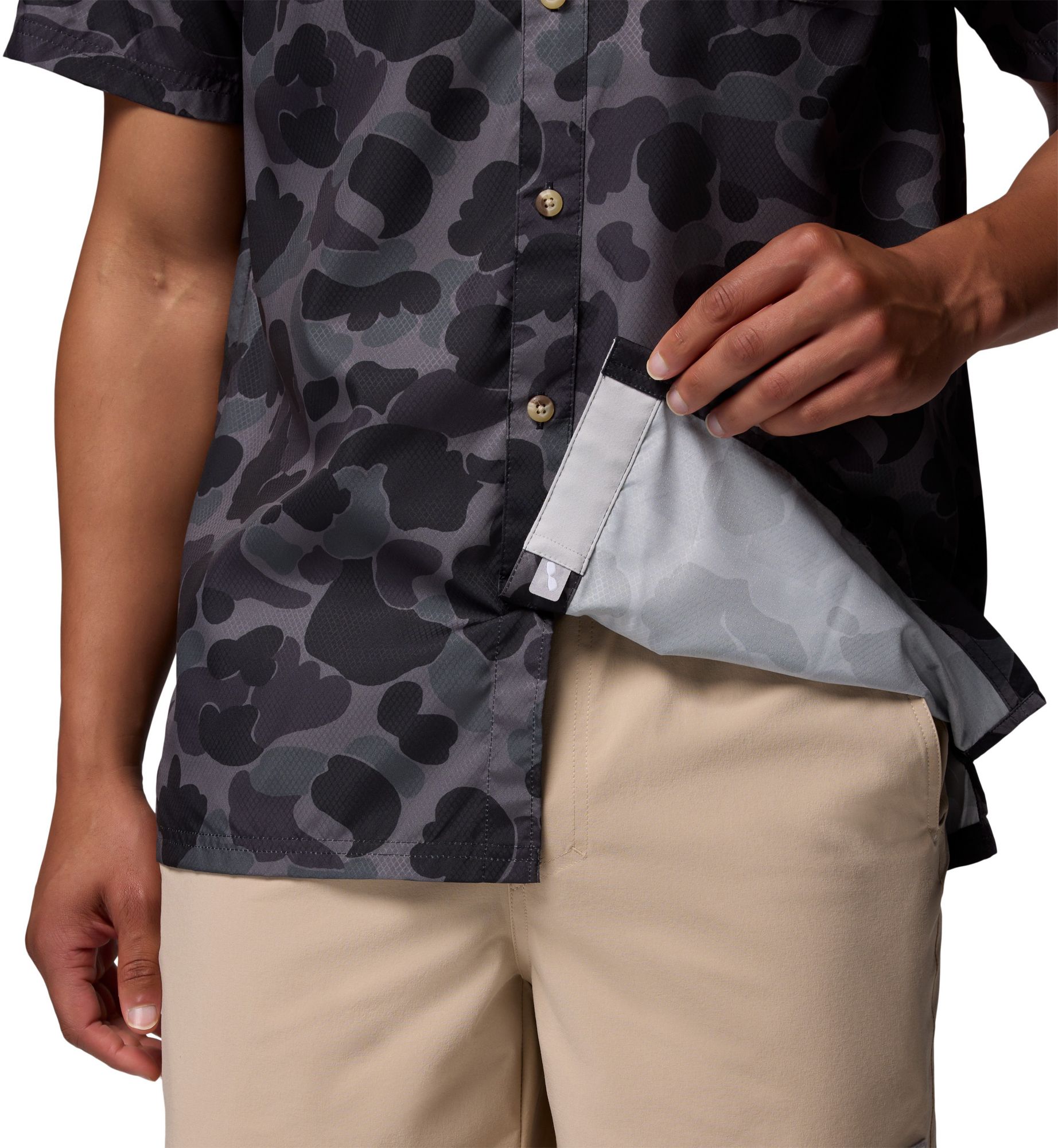 Columbia Men's South Carolina Gamecocks Camo Super Slack Tide Button Down Shirt product image