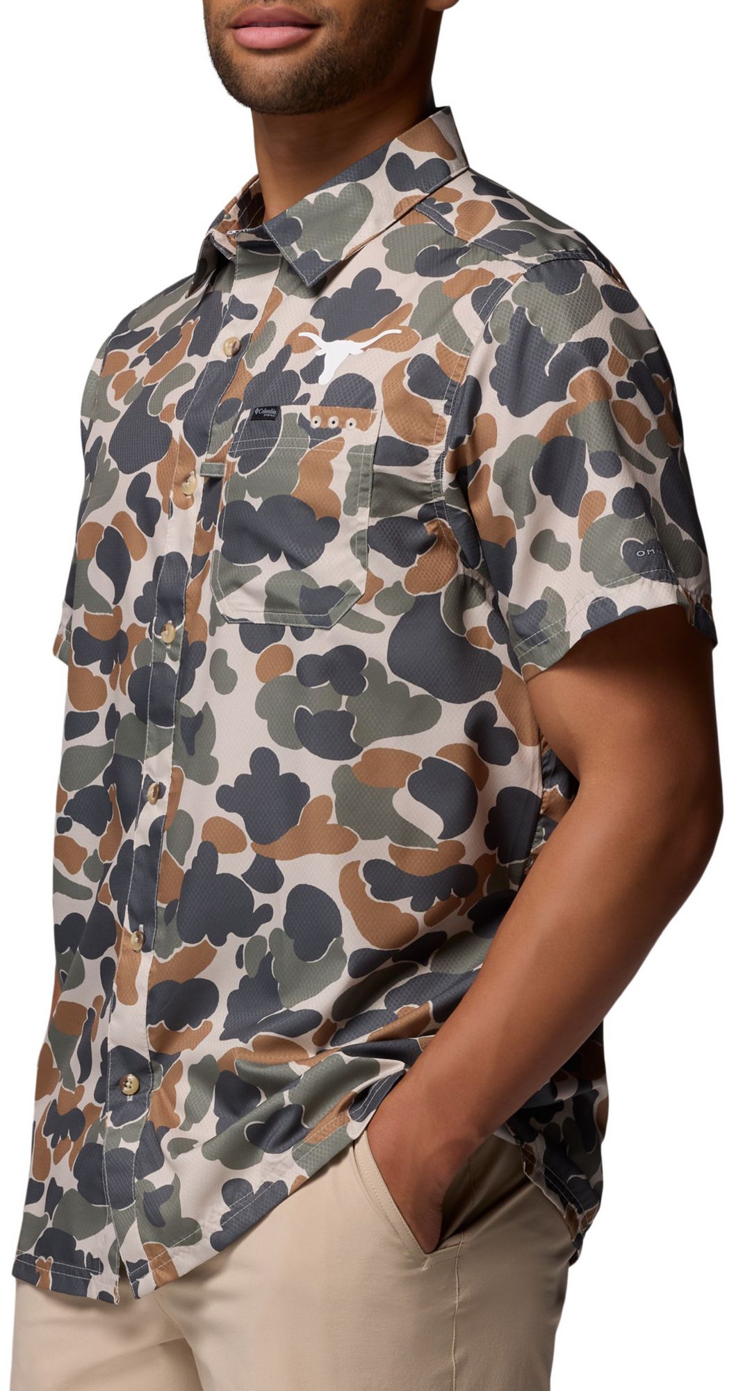 Columbia Men's Texas Longhorns Camo Super Slack Tide Button Down Shirt product image