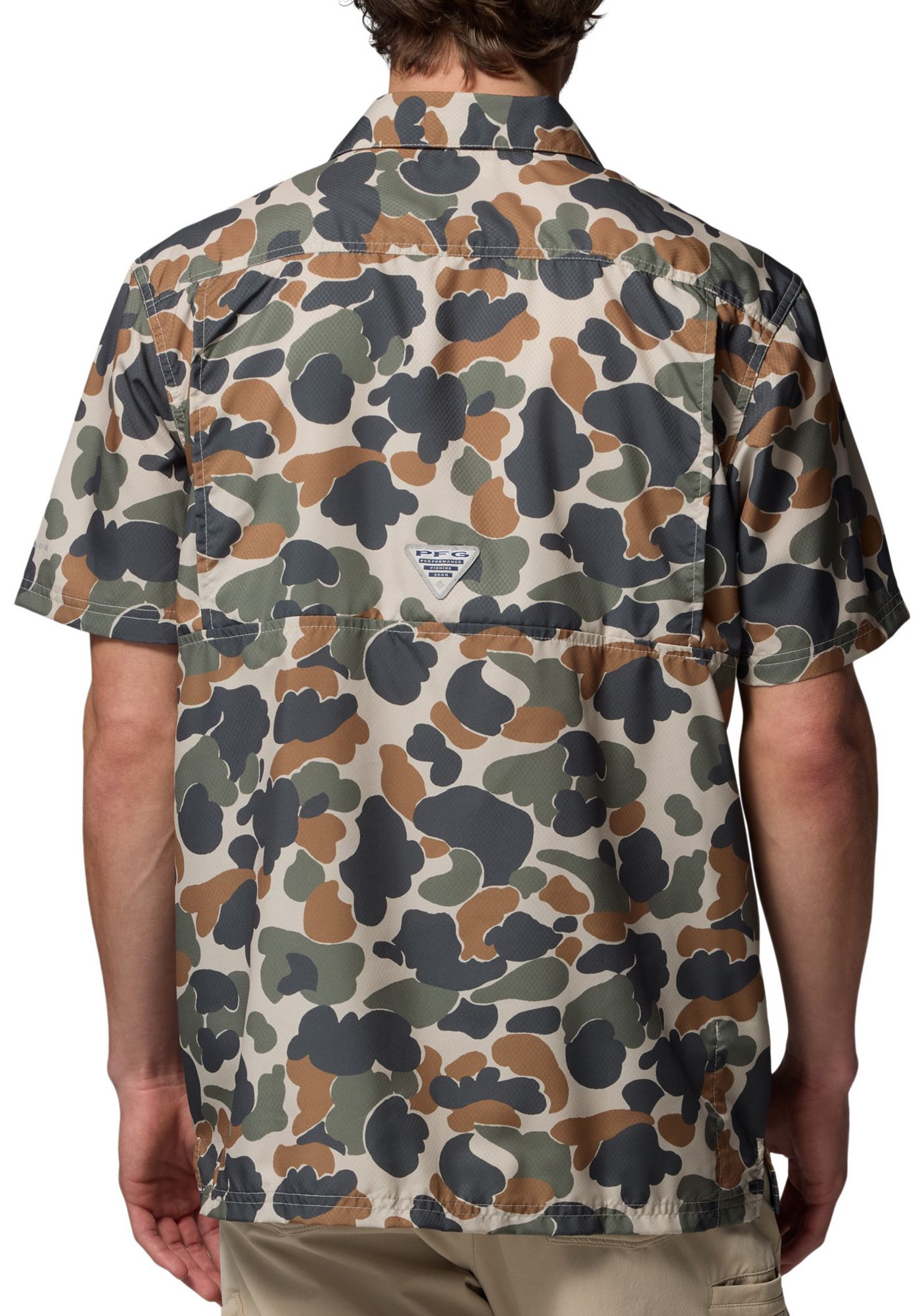 Columbia Men's Texas A&M Aggies Camo Super Slack Tide Button Down Shirt product image