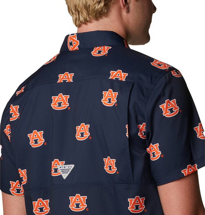 Men's Columbia Navy Auburn Tigers Super Slack Tide Omni-Shade Button-Up  Shirt