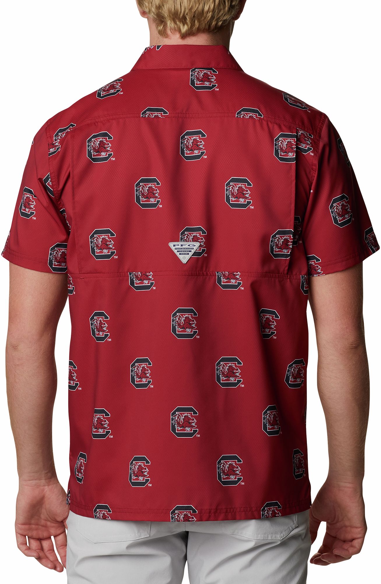 Columbia Men's South Carolina Gamecocks Garnet CLG Super Slack Tide™ Short Sleeve Shirt