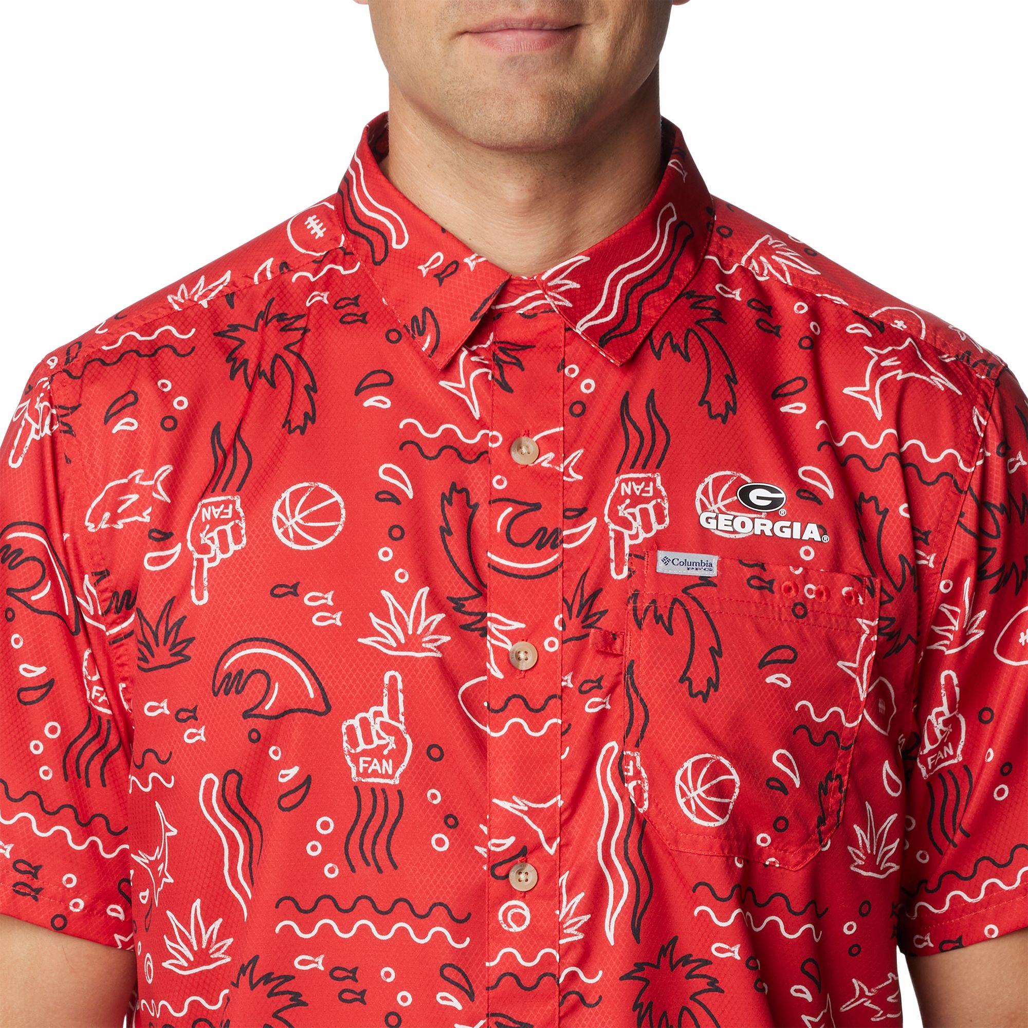 Columbia Men's Georgia Bulldogs Red Super Slack Button Down Shirt product image