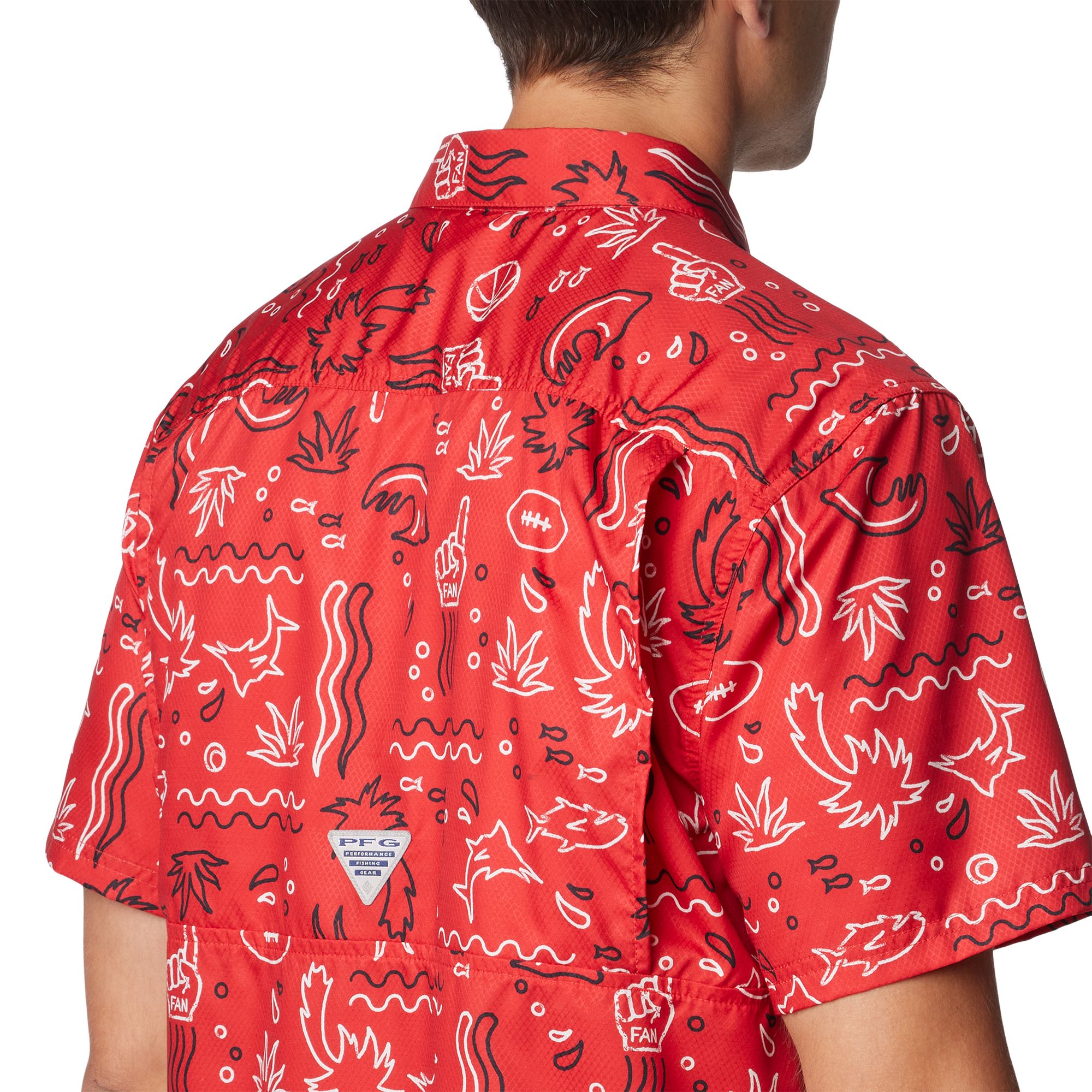 Columbia Men's Georgia Bulldogs Red Super Slack Button Down Shirt product image