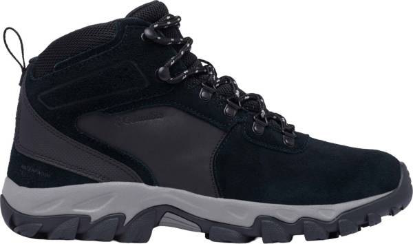 Columbia black cheap hiking boots