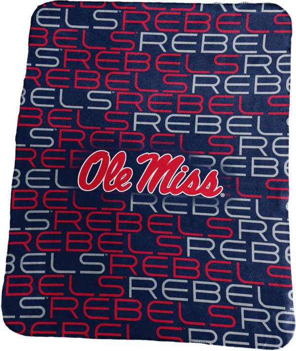 Ole Miss Rebels 50'' x 60'' Classic Fleece Blanket