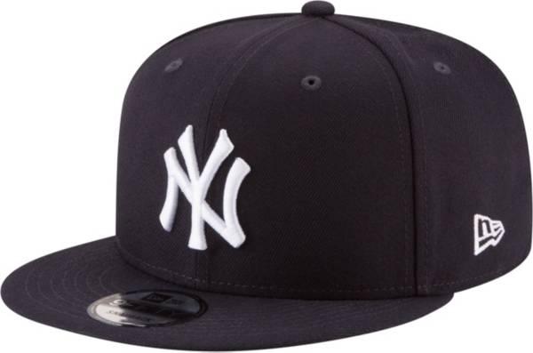 reactie oorlog ik lees een boek New Era Men's New York Yankees 9Fifty Adjustable Snapback Hat | Dick's  Sporting Goods