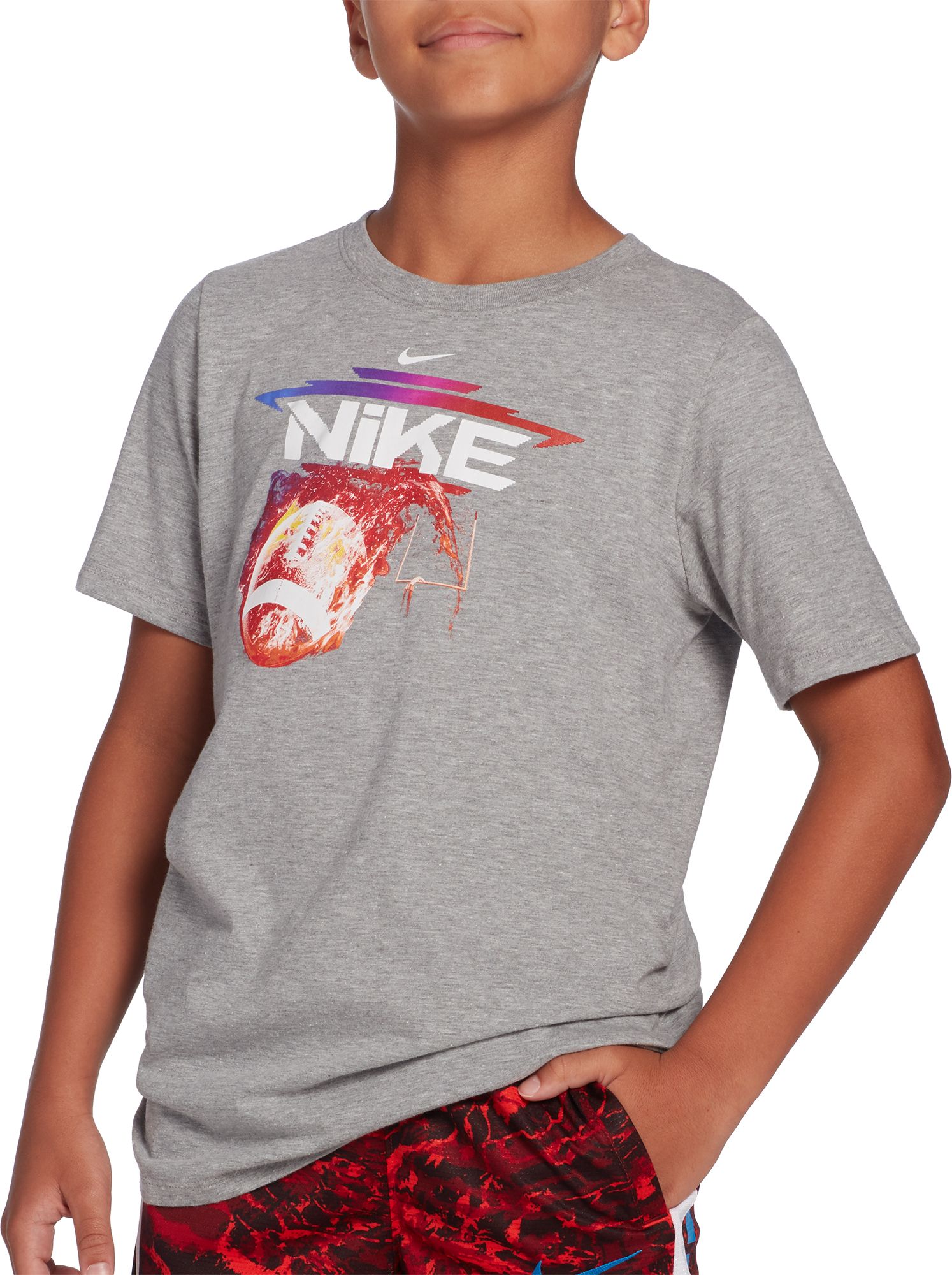 nike graphic tees clearance