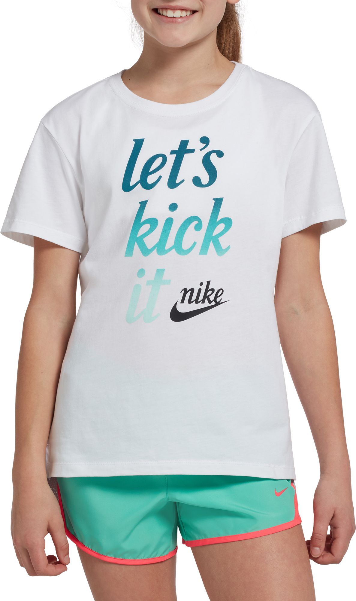 girls white nike shirt