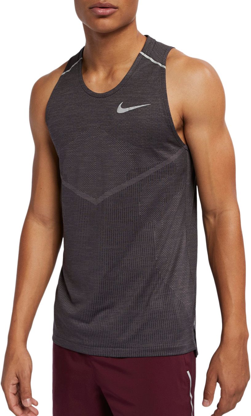 black tank top nike