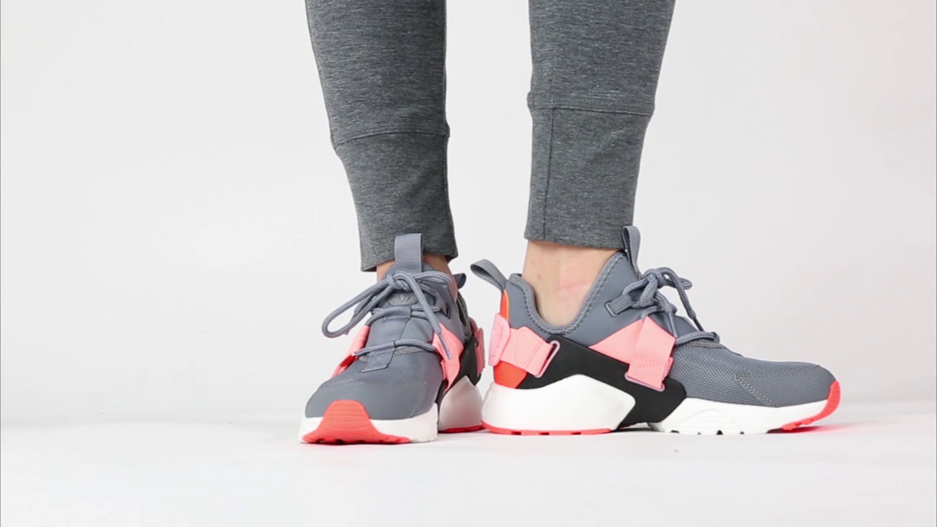 womens nike huarache city low