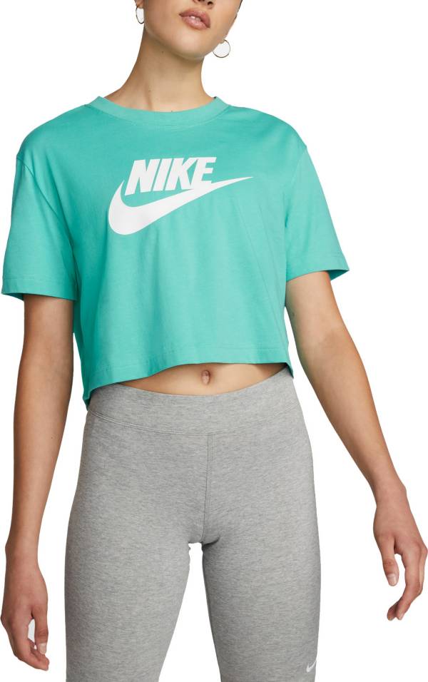 lavendel Wijzer cap Nike Women's Essential Futura Crop Top | Dick's Sporting Goods