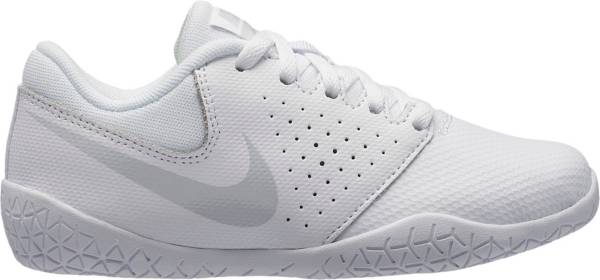 Nike cheer store shoes cheap