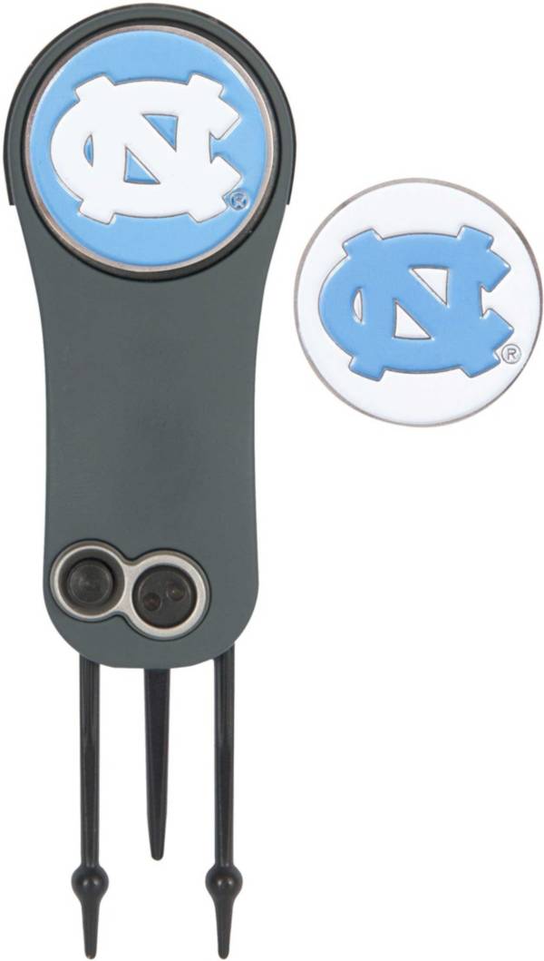 Team Effort North Carolina Tar Heels Switchblade Divot Tool and Ball Marker Set product image