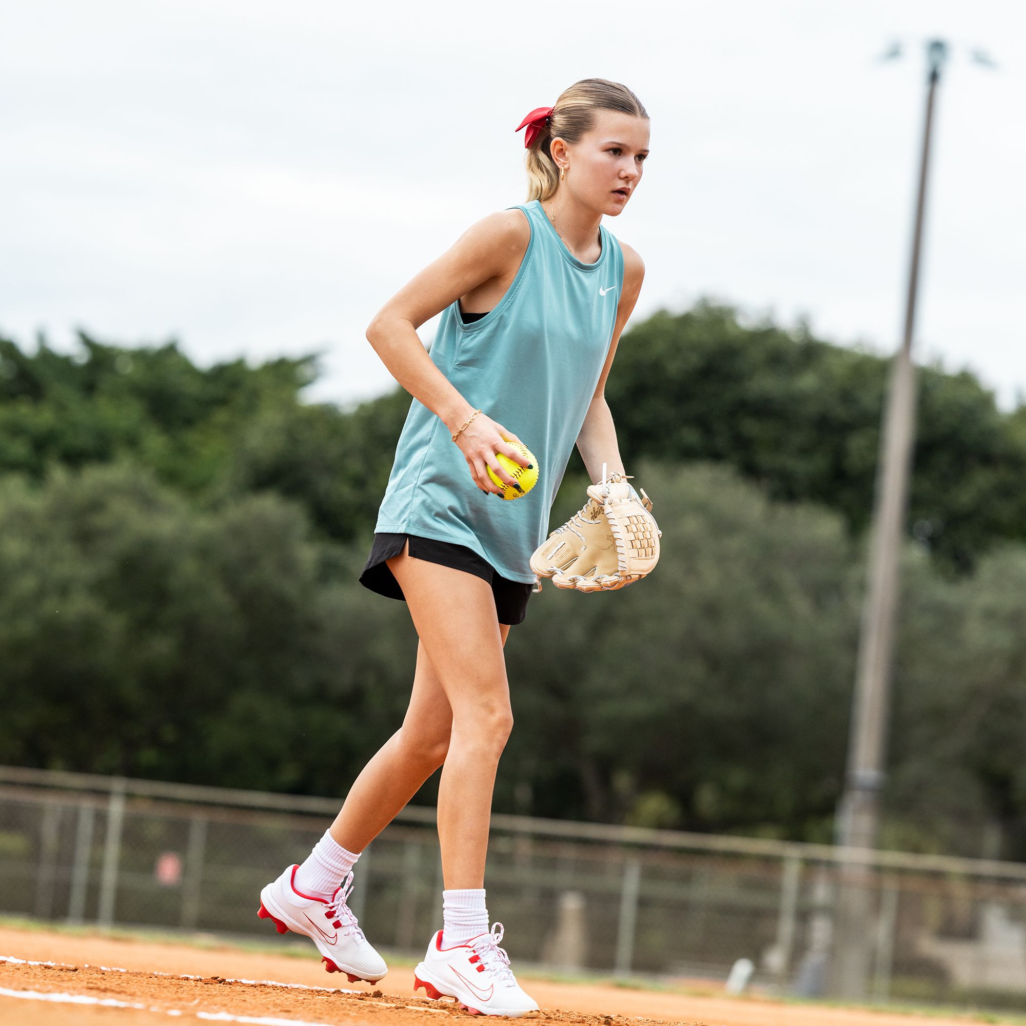 Rawlings 12.5" Heart of the Hide R2G Series Fastpitch Glove product image