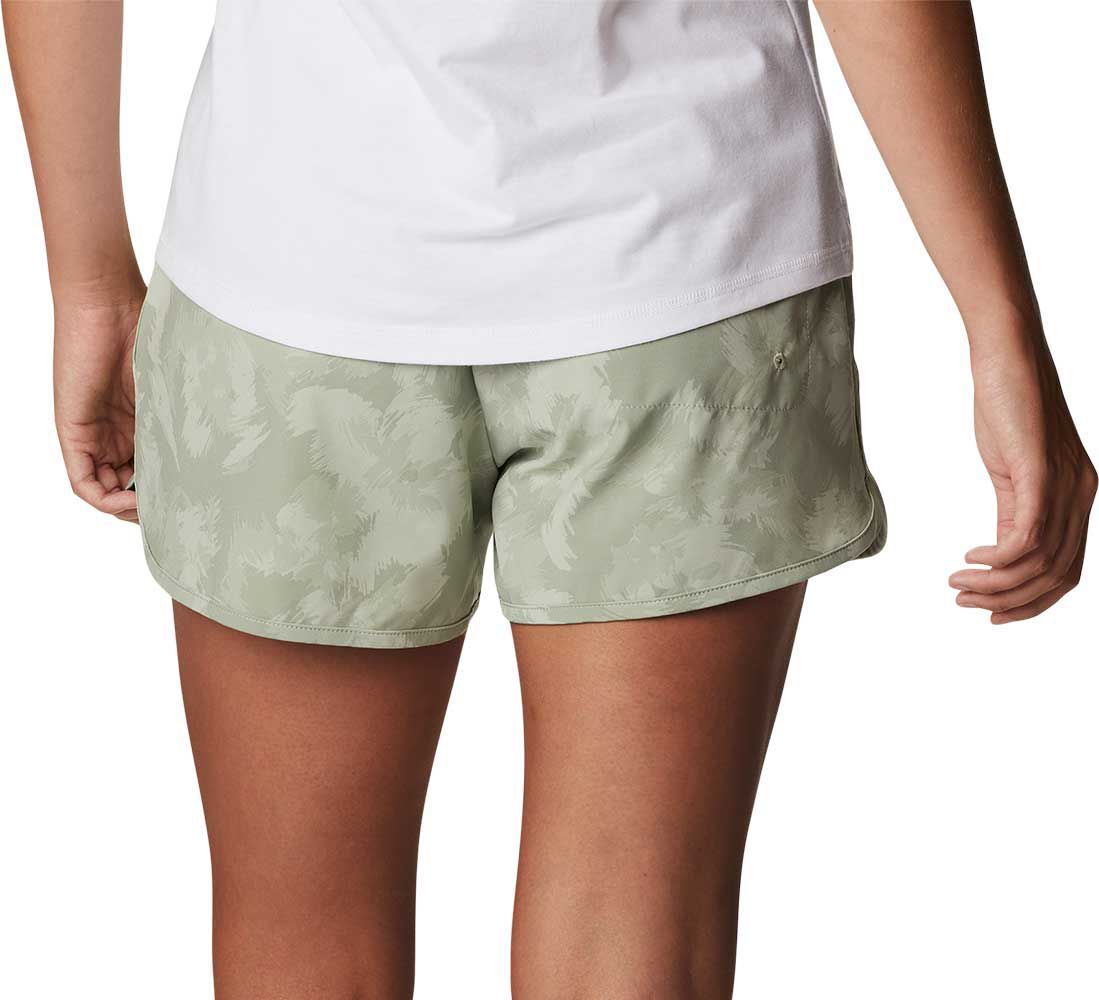 Columbia Women's Pleasant Creek Stretch Short product image