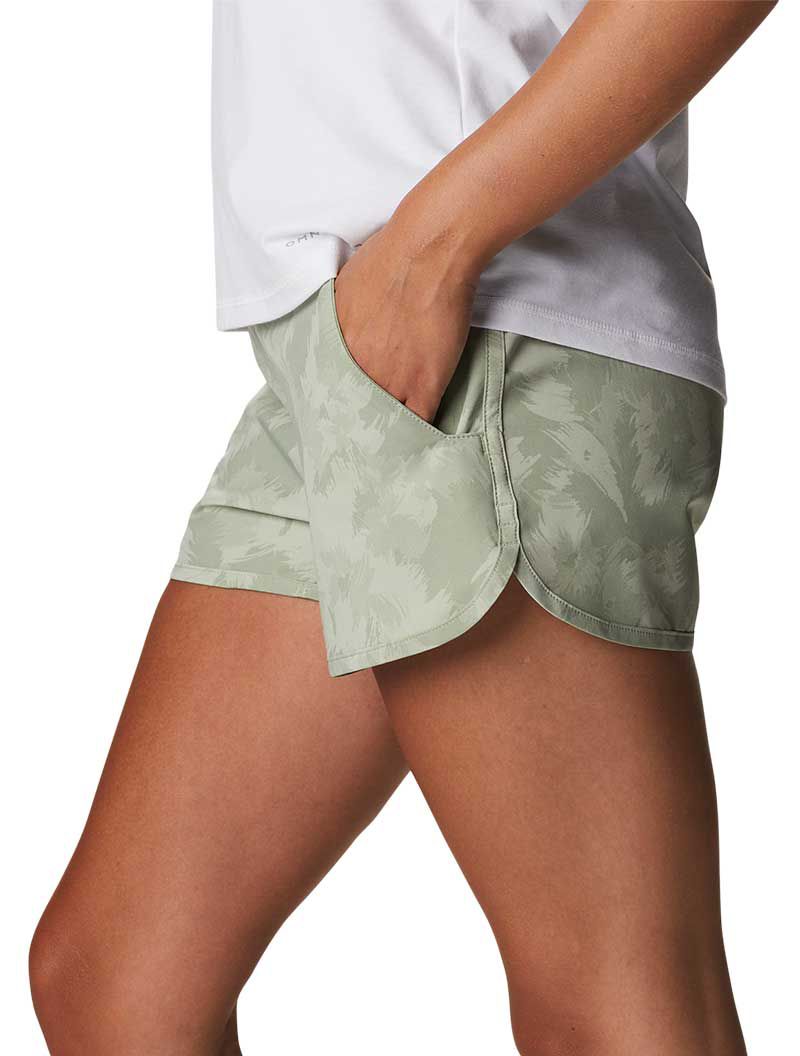 Columbia Women's Pleasant Creek Stretch Short product image