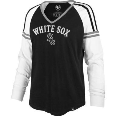 sorry, ‘47 Women's Chicago White Sox Black Prime Long Sleeve V-Neck T-Shirt is currently out of stock