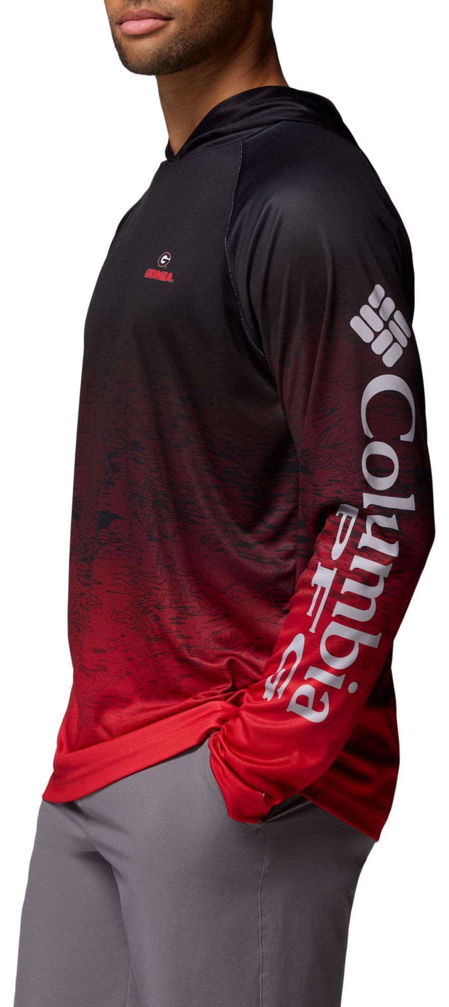 Columbia Men's Georgia Bulldogs Black Super Terminal Tackle Ombre Pullover Hoodie product image