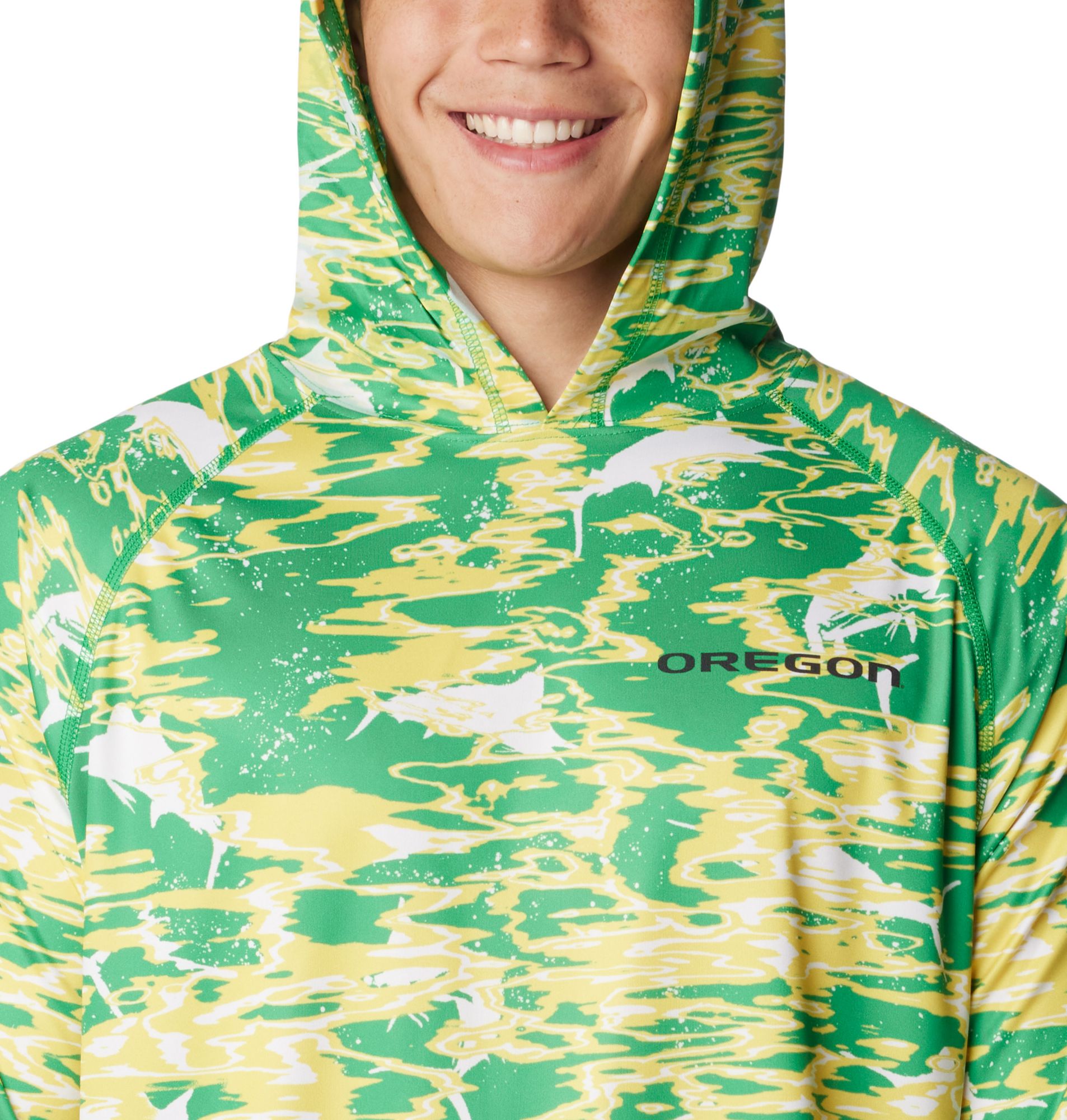 Columbia Men's Oregon Ducks Green PFG Super Terminal Tackle Long Sleeve Hooded T-Shirt