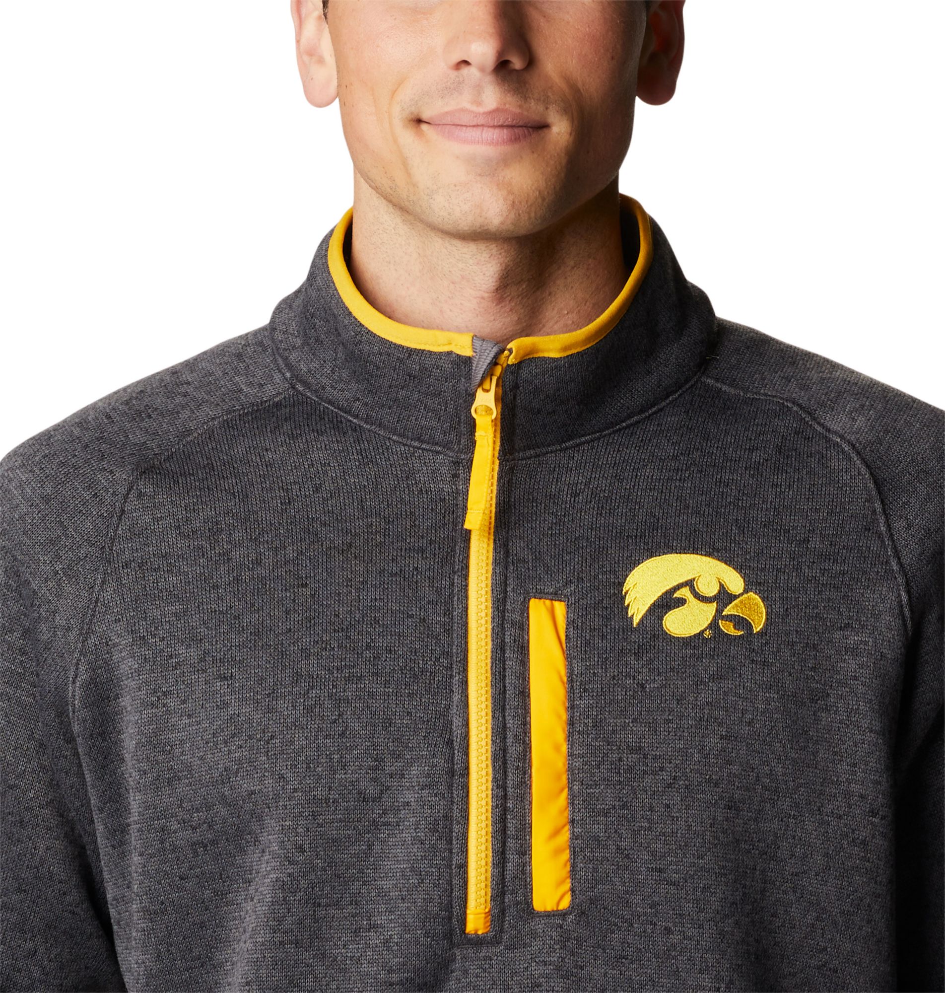 Columbia Men's Iowa Hawkeyes Black Canyon Point Half-Zip Pullover Fleece Jacket product image