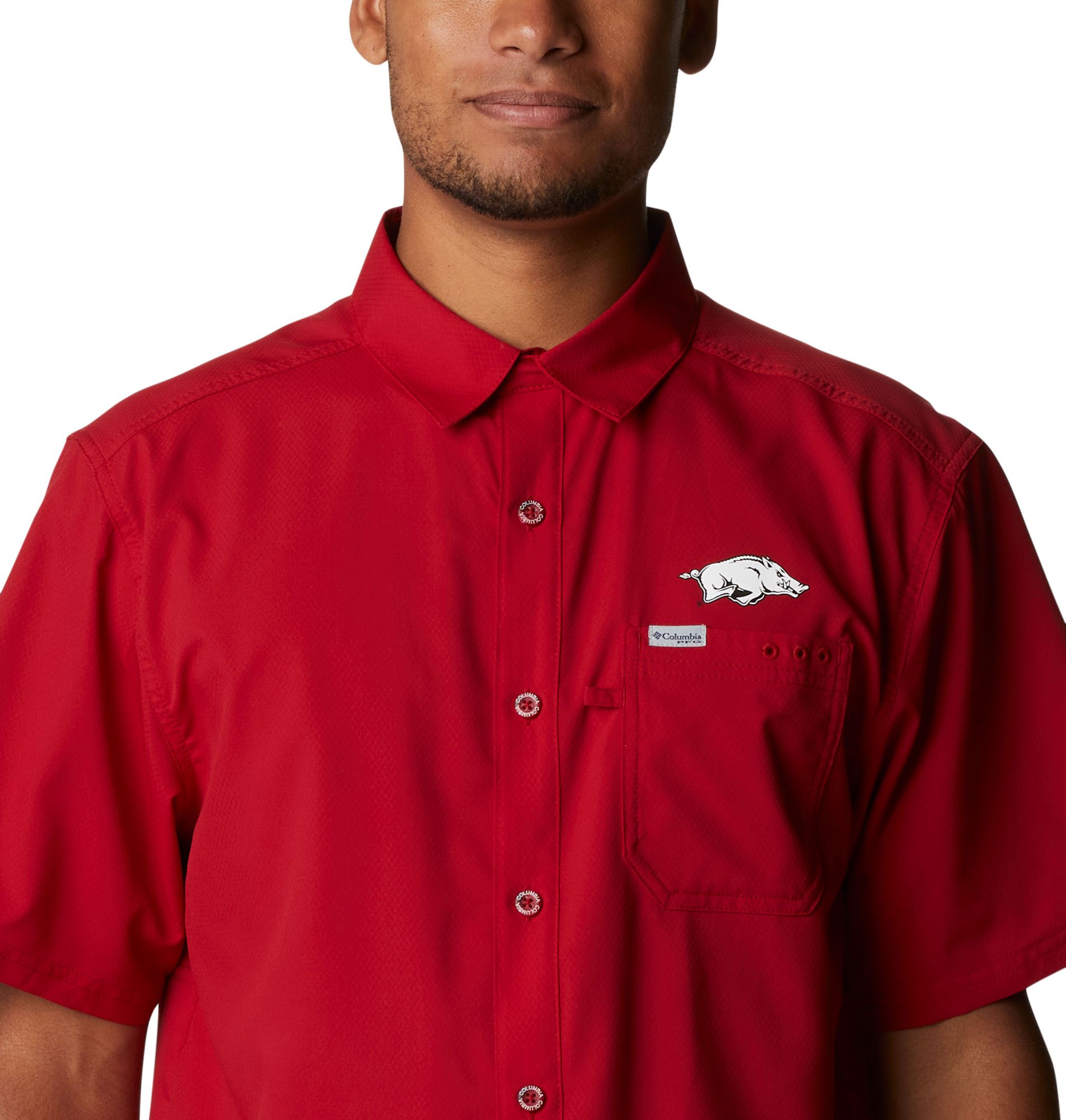 Columbia Men's Arkansas Razorbacks Cardinal Slack Tide Button-Down Shirt product image