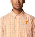 Columbia Men's Tennessee Volunteers Tennessee Orange Rapid Rivers Button Down Shirt product image