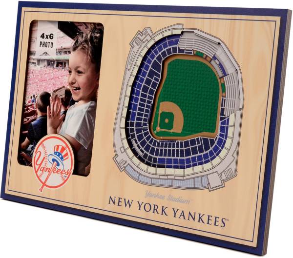 New York Yankees Dog Bone House Clip Frame