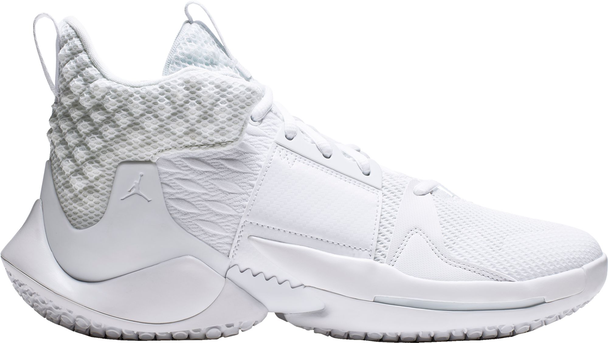 white jordan basketball shoes