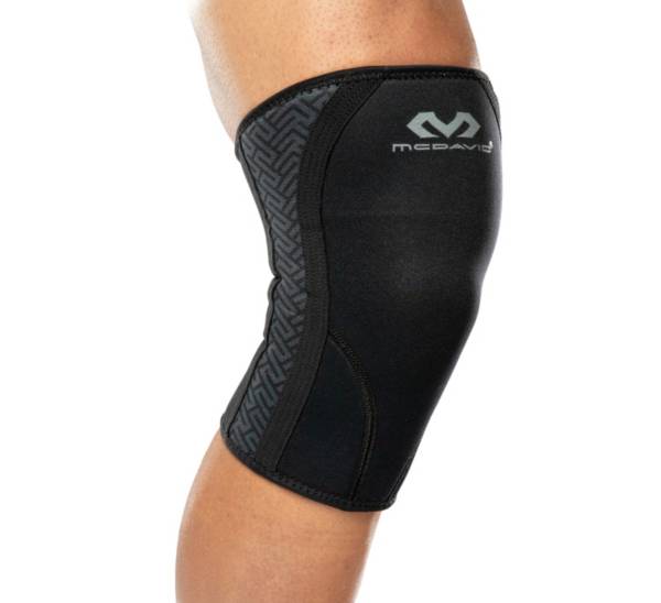 Weightlifting deals knee sleeves