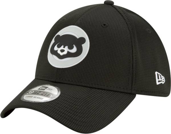 New Era Men's Chicago Cubs Black 39Thirty Clubhouse Stretch Fit Hat