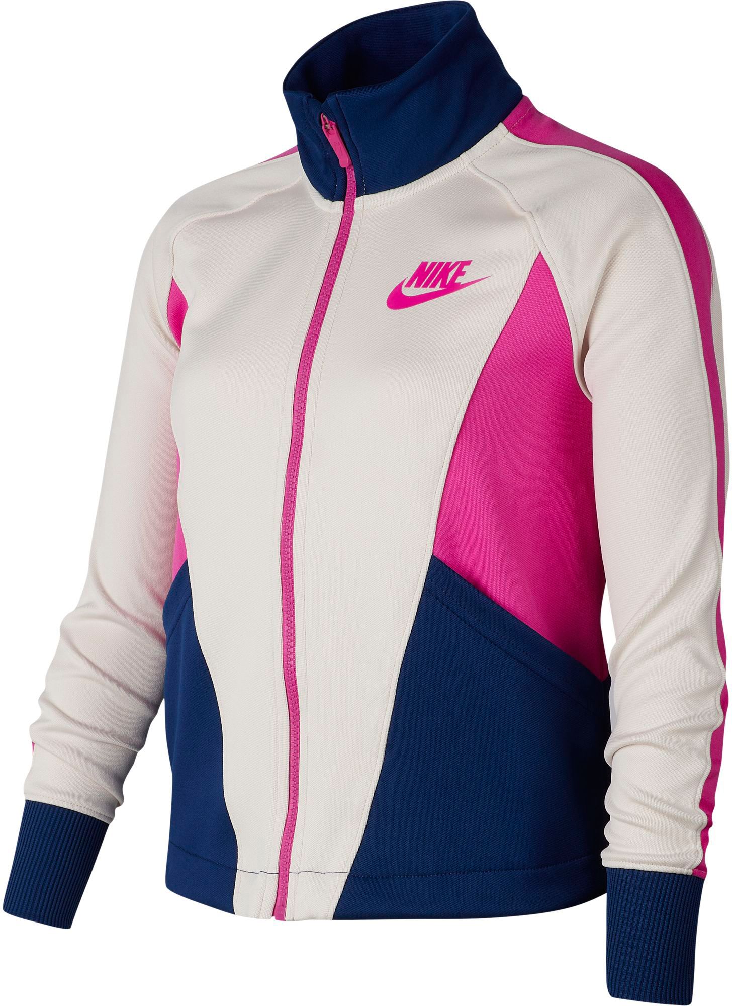 nike ladies sportswear
