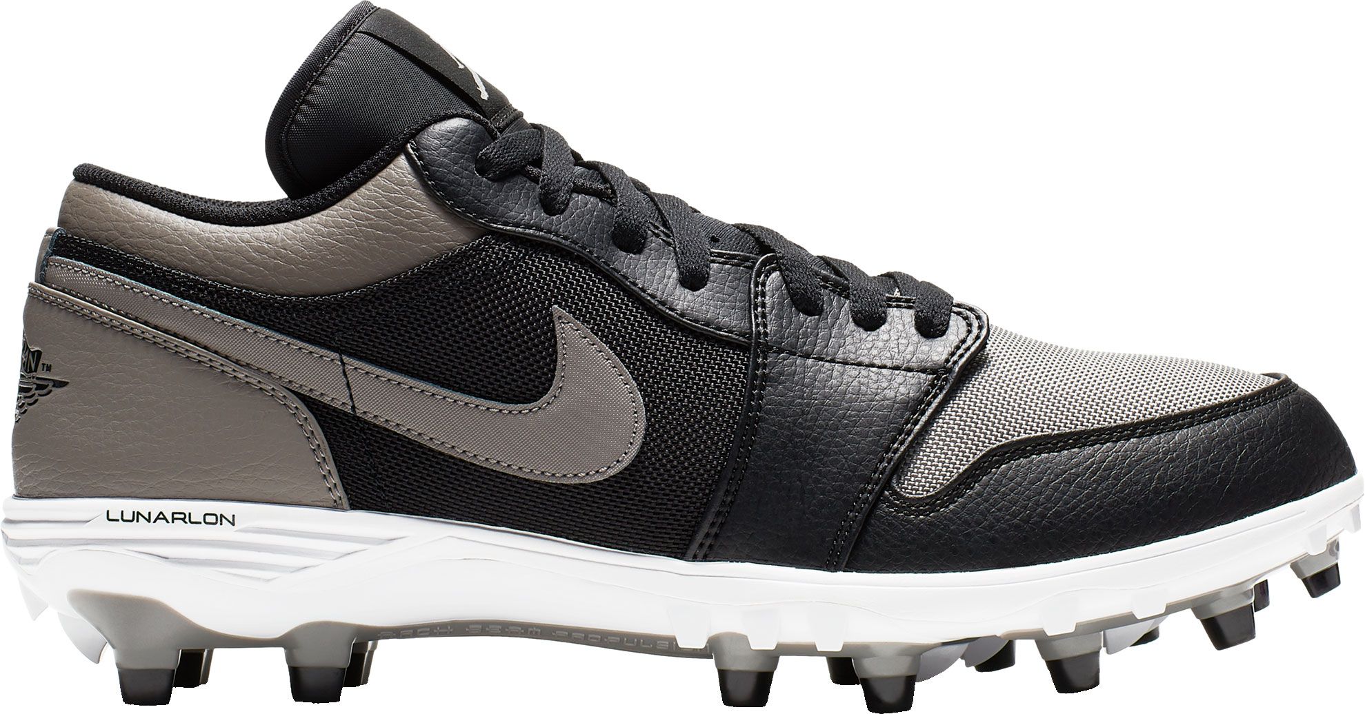 nike football jordan