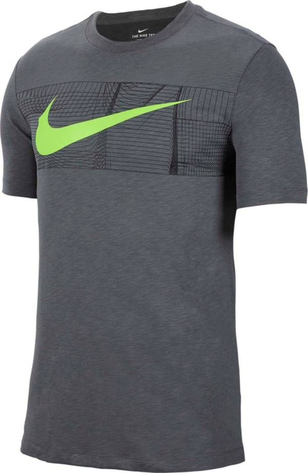 Nike Men S Dri Fit Training T Shirt Dick S Sporting Goods