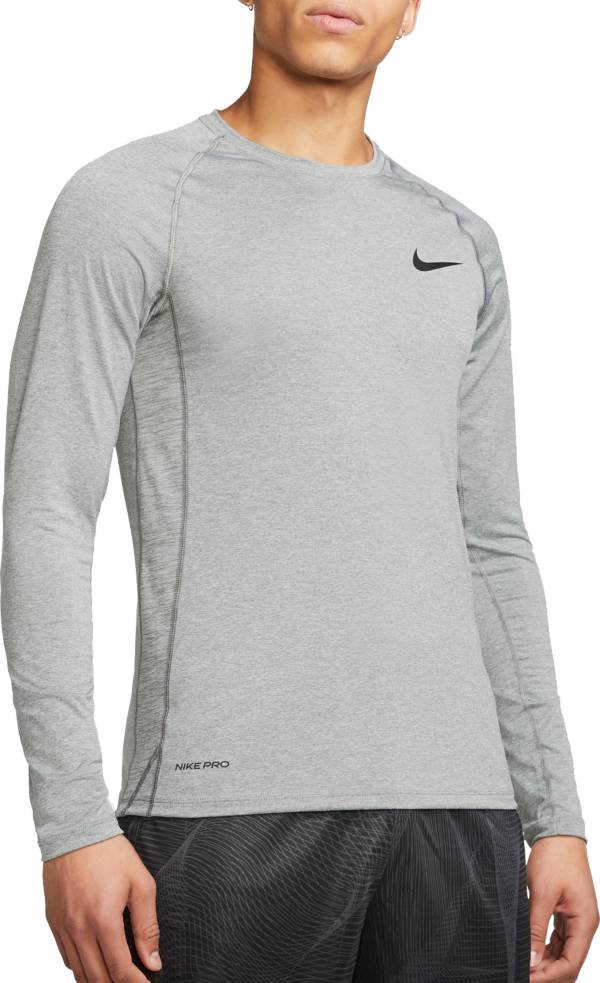Nike Men S Pro Slim Fit Long Sleeve Shirt Dick S Sporting Goods