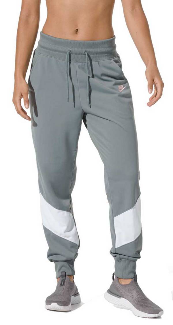 Nike Women S Sportswear Heritage Track Pants Dick S Sporting Goods